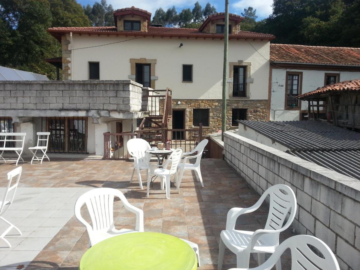 El Calero Pension Oviedo Buitenkant foto